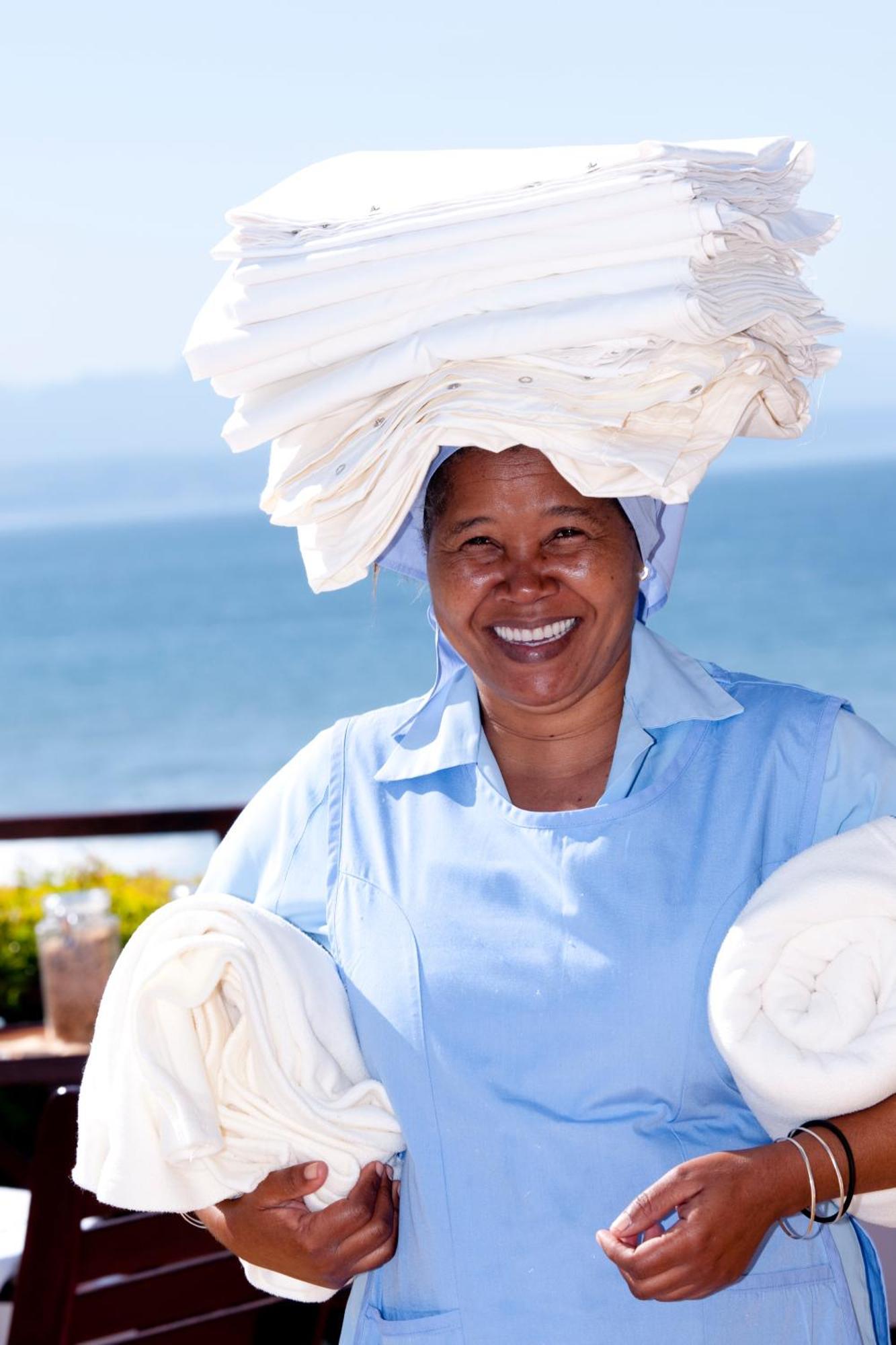 Dolphins' Playground Beachfront B&B Plettenberg Bay Esterno foto