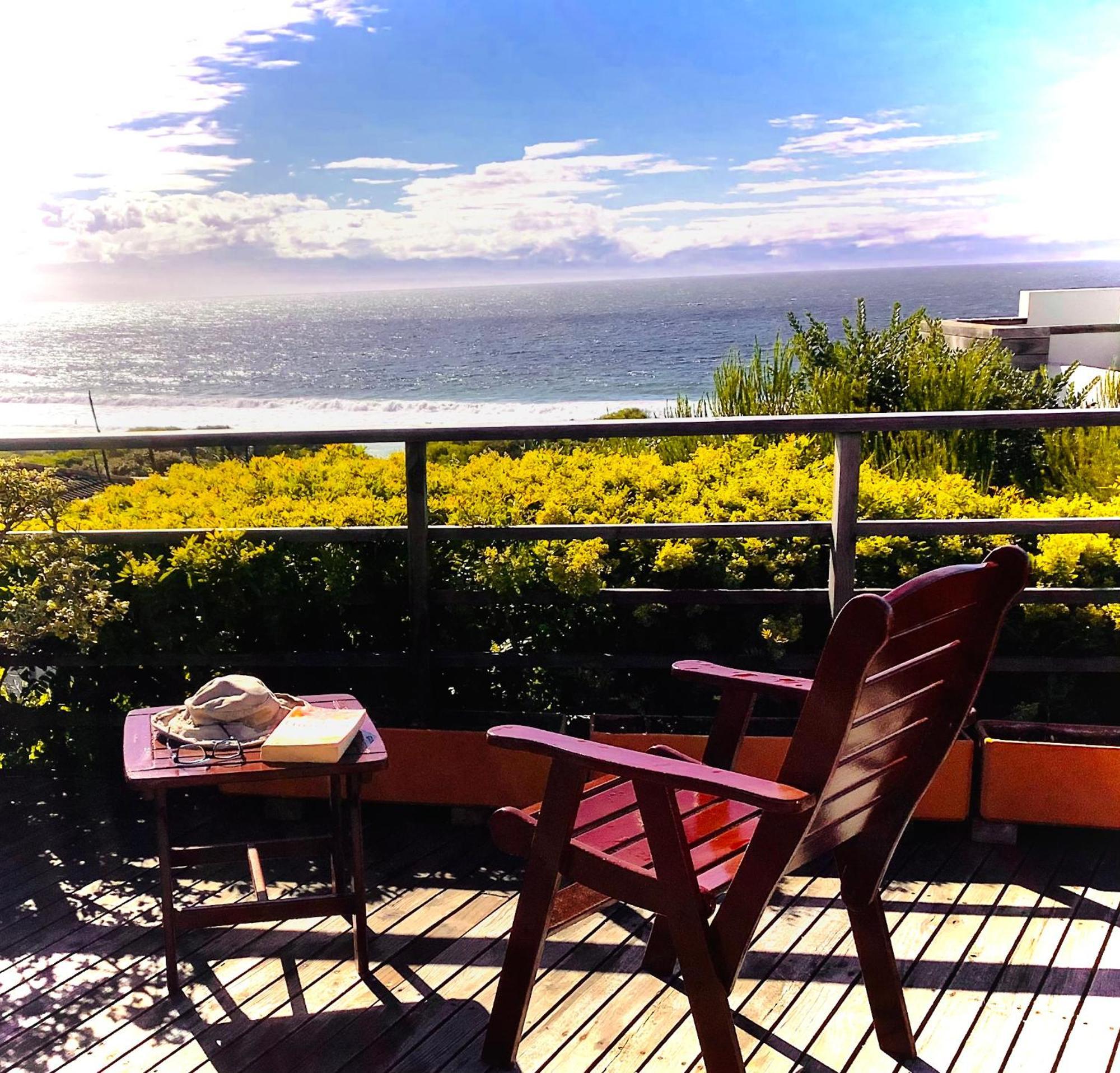 Dolphins' Playground Beachfront B&B Plettenberg Bay Esterno foto
